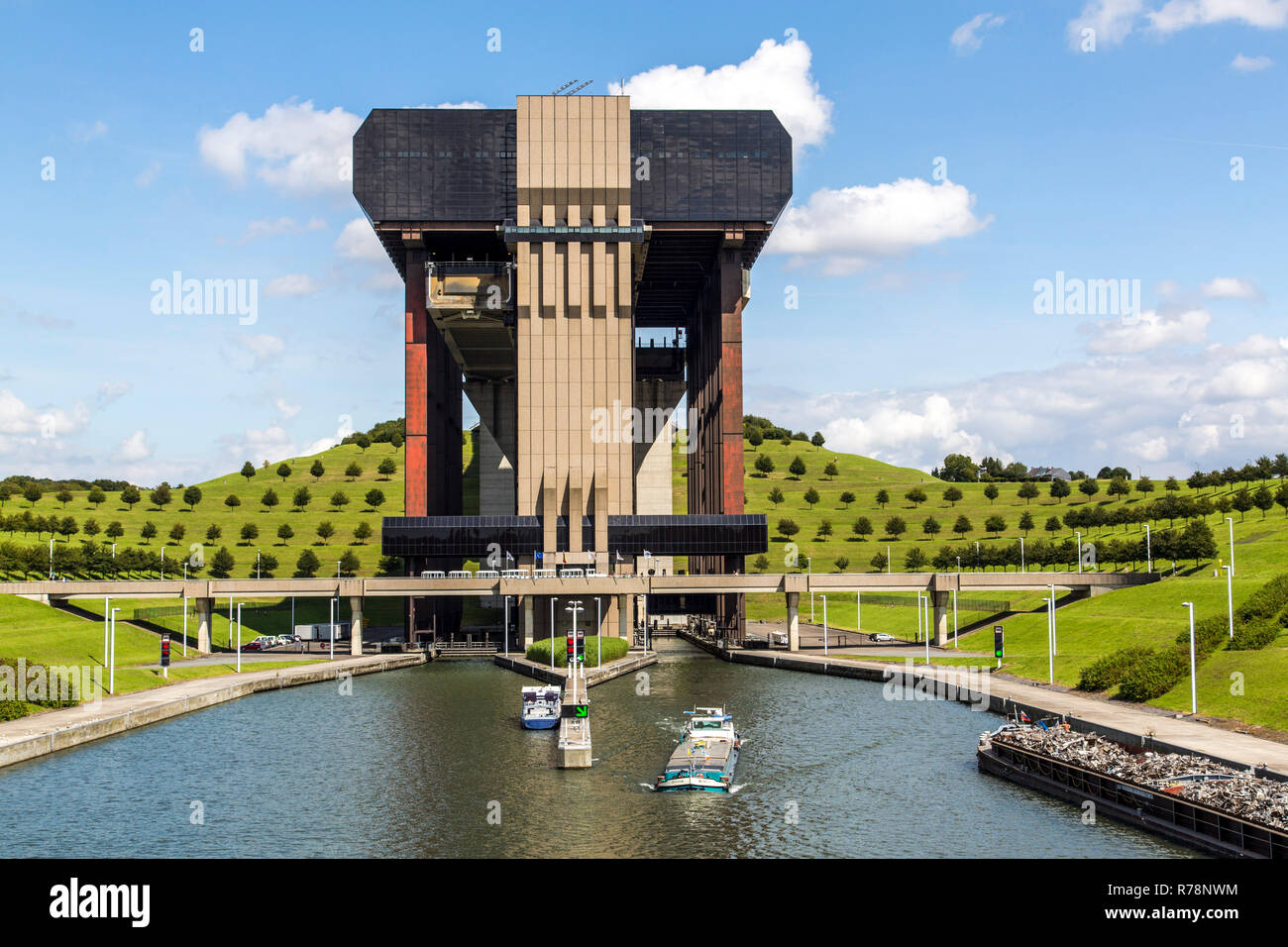 The boat lift of Strepy-Thieu, Canal du Centre, UNESCO, Strépy-Thieu, Hainaut, Belgium Stock Photo