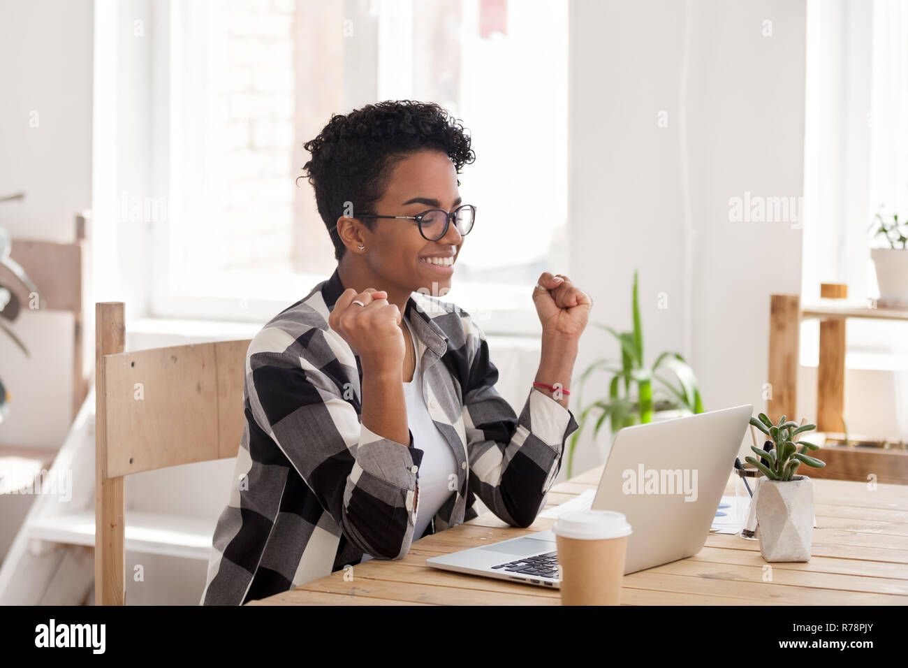 Excited black girl hi-res stock photography and images - Alamy