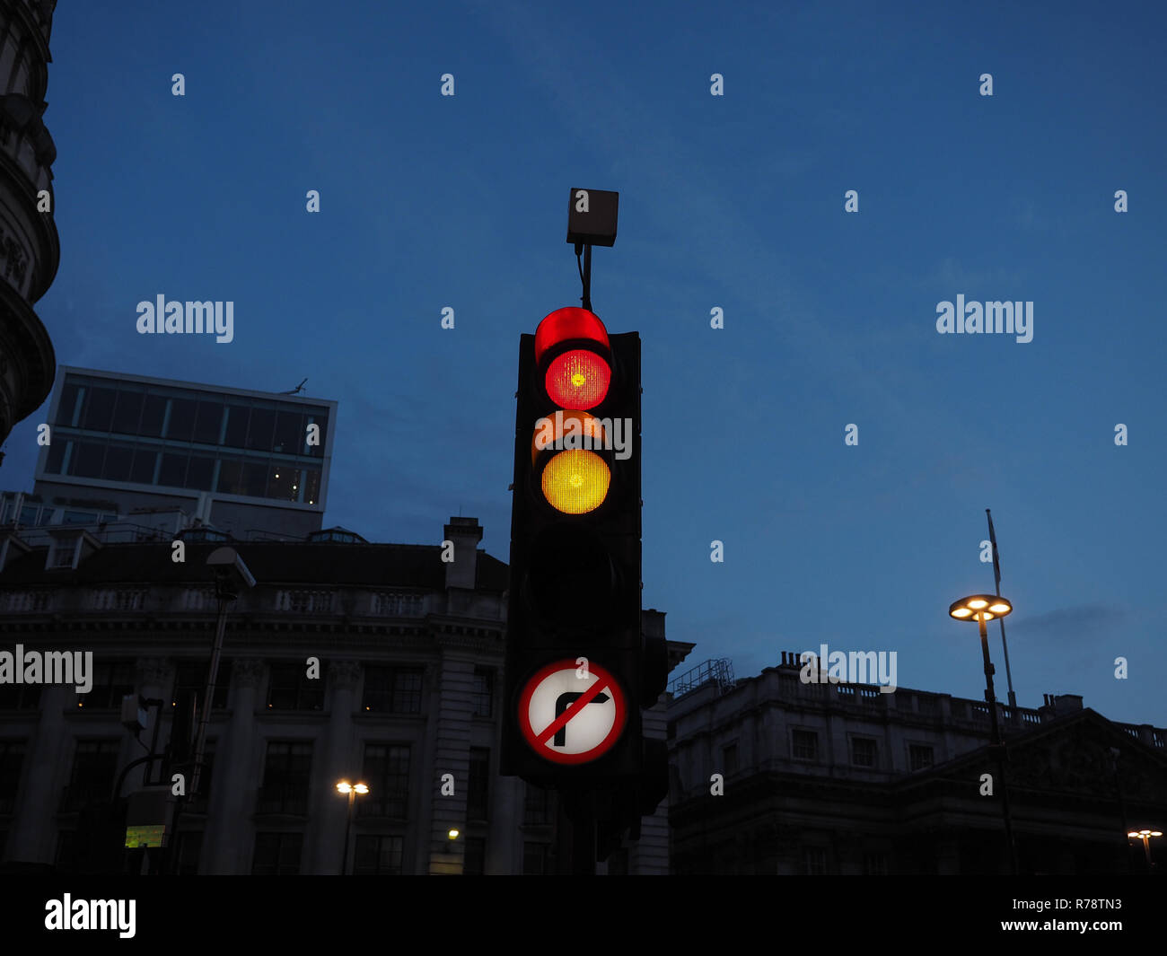 red and amber light traffic signal Stock Photo Alamy