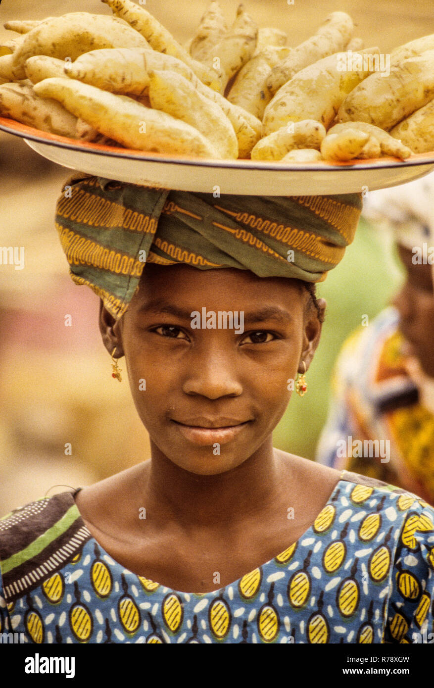 Yams africa hires stock photography and images Alamy