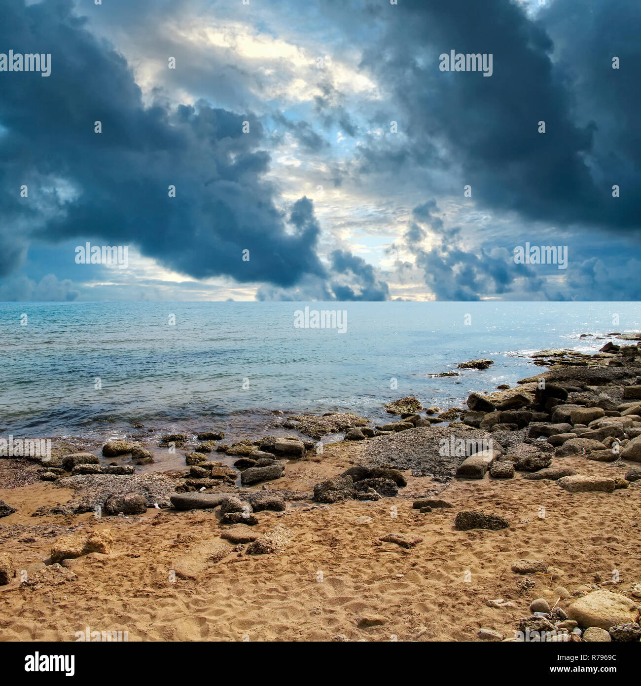 Blue cloudy stormy firmament hi-res stock photography and images - Alamy
