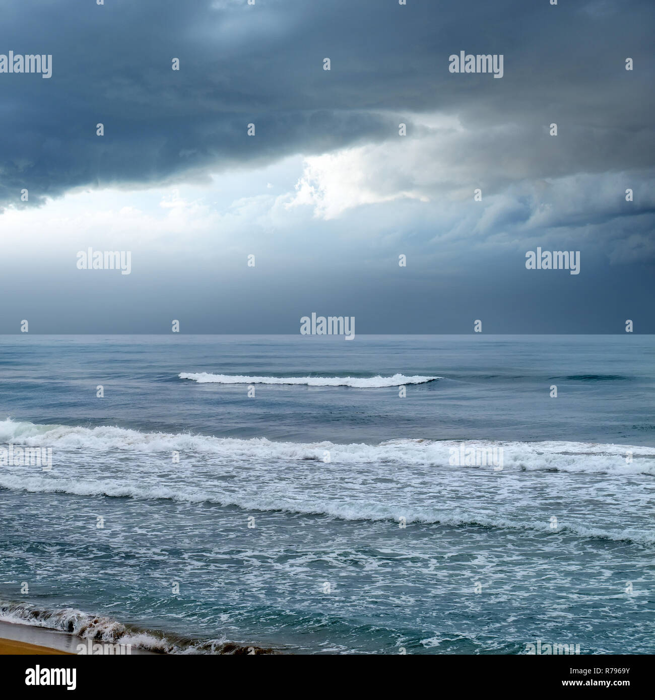 Blue cloudy stormy firmament hi-res stock photography and images - Alamy