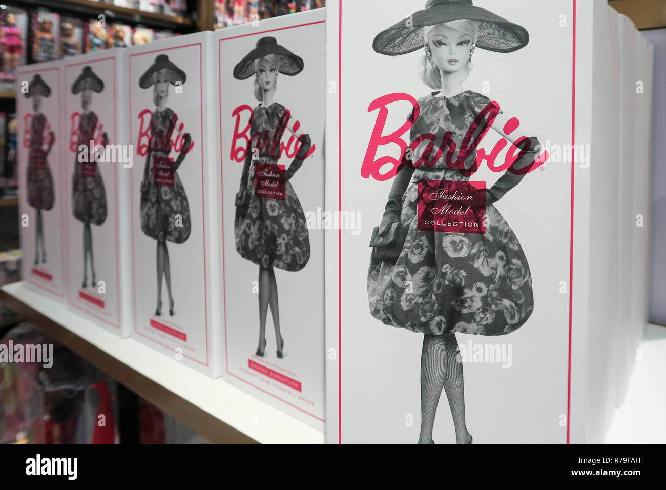 FAO Schwarz is a famous American Toy Store, NYC Stock Photo Alamy