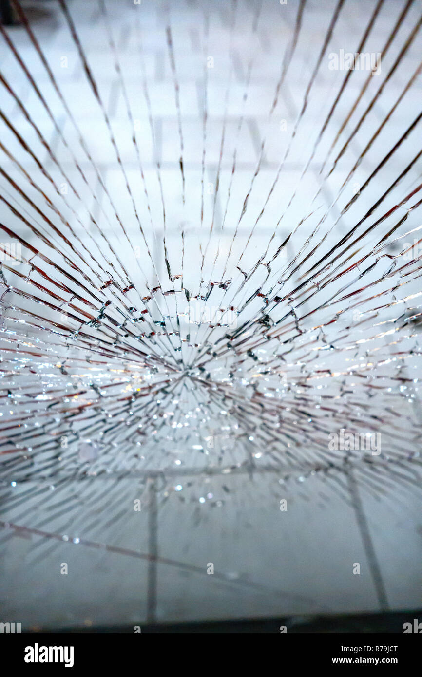 Broken door window pane hires stock photography and images Alamy