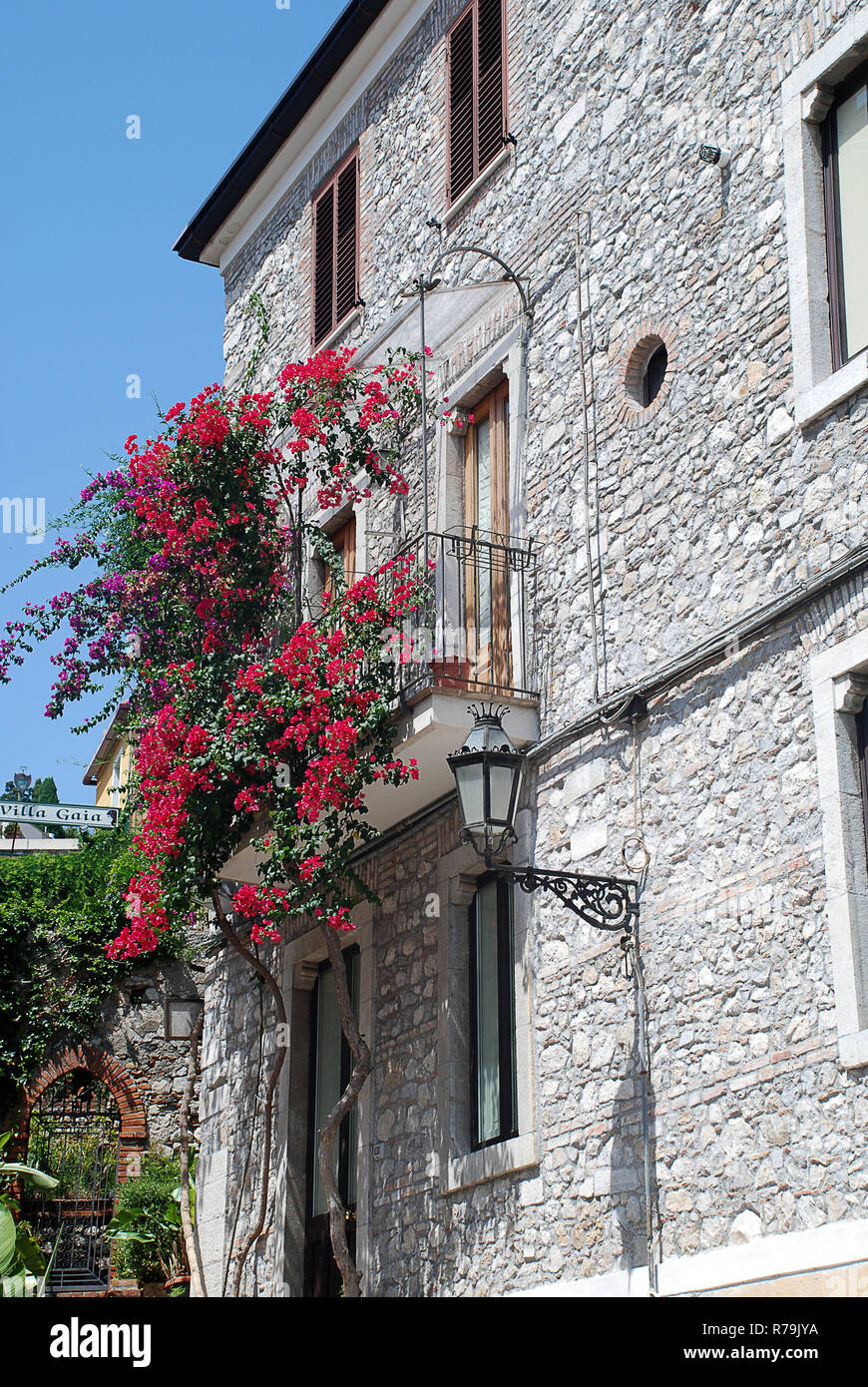 Typical historic building in Taormina, Sicily, Italy Stock Photo Alamy