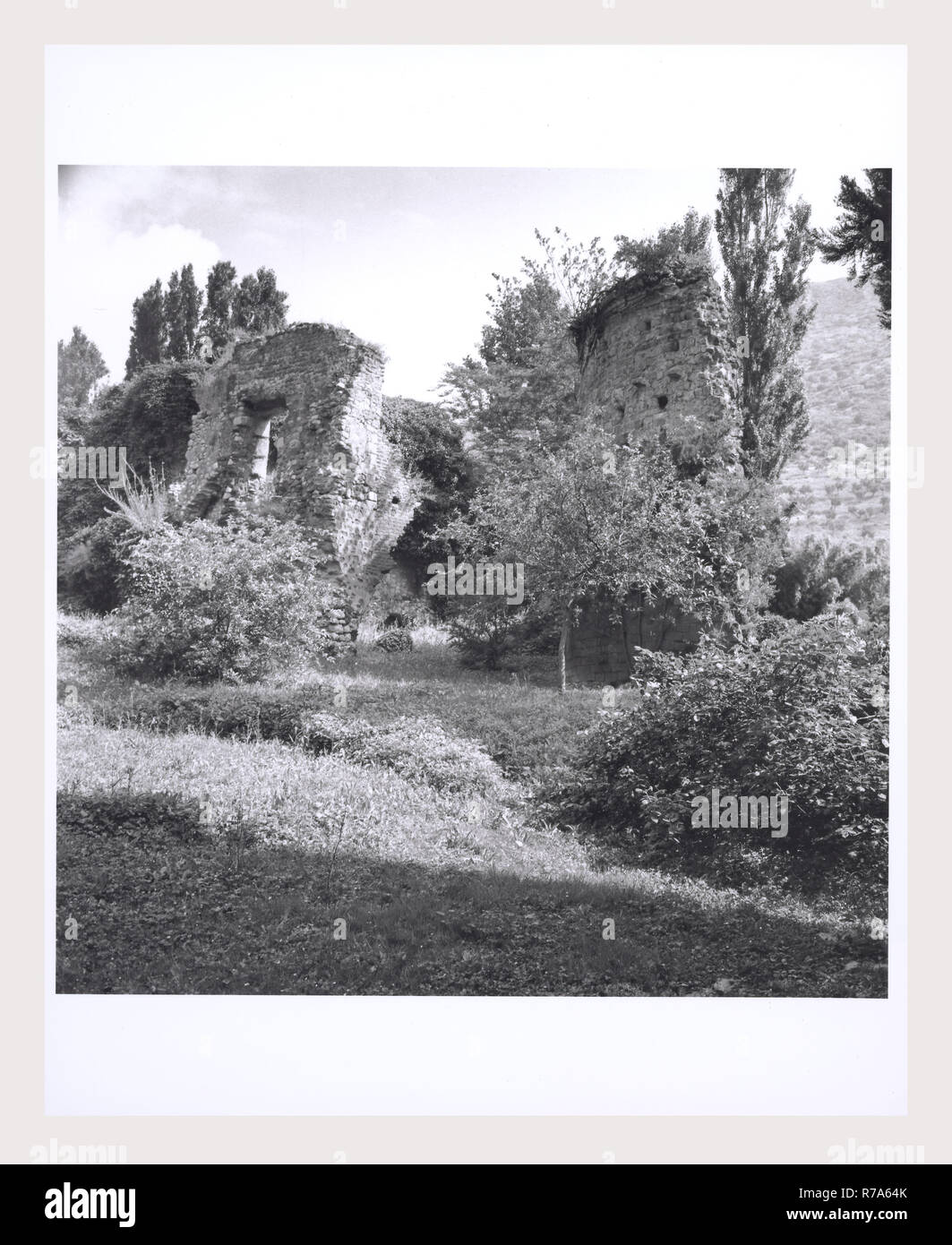 Lazio Latina Ninfa S. Giovanni, this is my Italy, the italian country ...