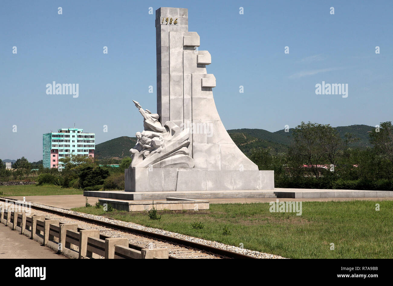 Memorial structure dated 1986 at the West Sea Barrage in North Korea Stock Photo