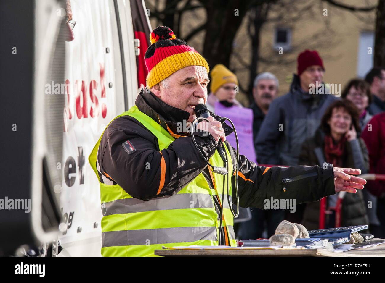 Munich, Bavaria, Germany. 8th December, 2018. Pegida Dresden in Munich, the self-proclaimed original Pegida, organized a rally in the city's Milberthofen district in front of the Dankeskirche (Thanks Church) of Munich. Headed by Michael Stuerzenberger, the group rallied against the United Nations Migration Pact. Speaking with Stuerzenberger was Gernot Tegetmeyer from the Nuremburg Pegida circles, who are likewi Credit Credit: ZUMA Press, Inc./Alamy Live News Stock Photo