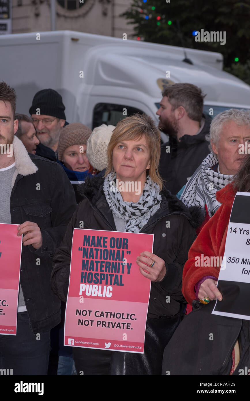 National maternity hospital dublin hires stock photography and images