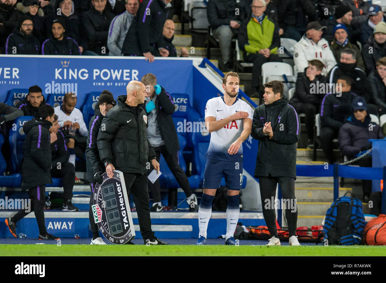 Leicester, UK. 8th Dec 2018. Harry Kane of Tottenham Hotspur comes on as a substitute during the Premier League match between Leicester City and Tottenham Hotspur at the King Power Stadium, Leicester, England on 8 December 2018. Photo by Matthew Buchan.  Editorial use only, license required for commercial use. No use in betting, games or a single club/league/player publications. Credit: UK Sports Pics Ltd/Alamy Live News Stock Photo