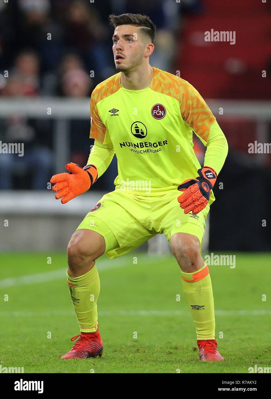 Munich, Germany. 8th Dec 2018. Bayern Munich - 1.FC Nuremberg 3: 0, Fabian Bredlow, FC Nuremberg, Nurnberg, Nuremberg, whole figure, | usage worldwide Credit: dpa/Alamy Live News Stock Photo