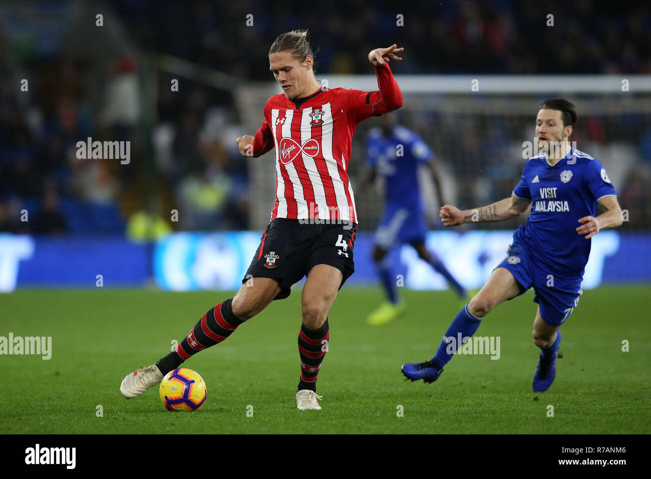 Cardiff Uk 8th Dec 2018 Jannic Vestergaard Of Southampton In