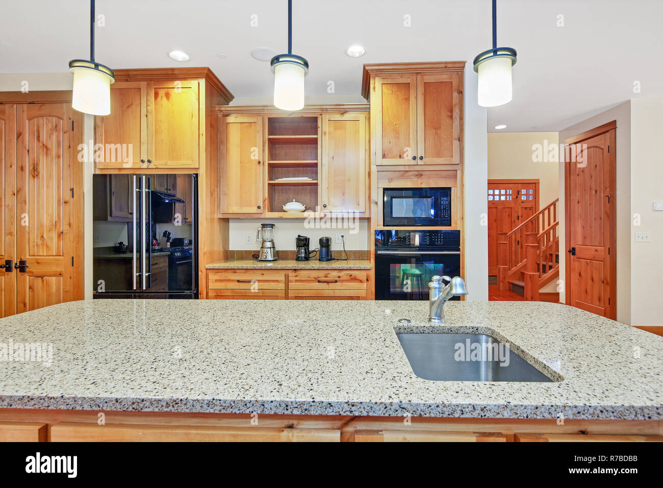 Beautiful Kitchen With Light Wood Cabinets Granite Counter Tops