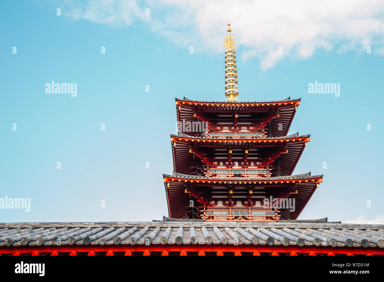 Shitennoji Temple traditional architecture in Osaka, Japan Stock Photo