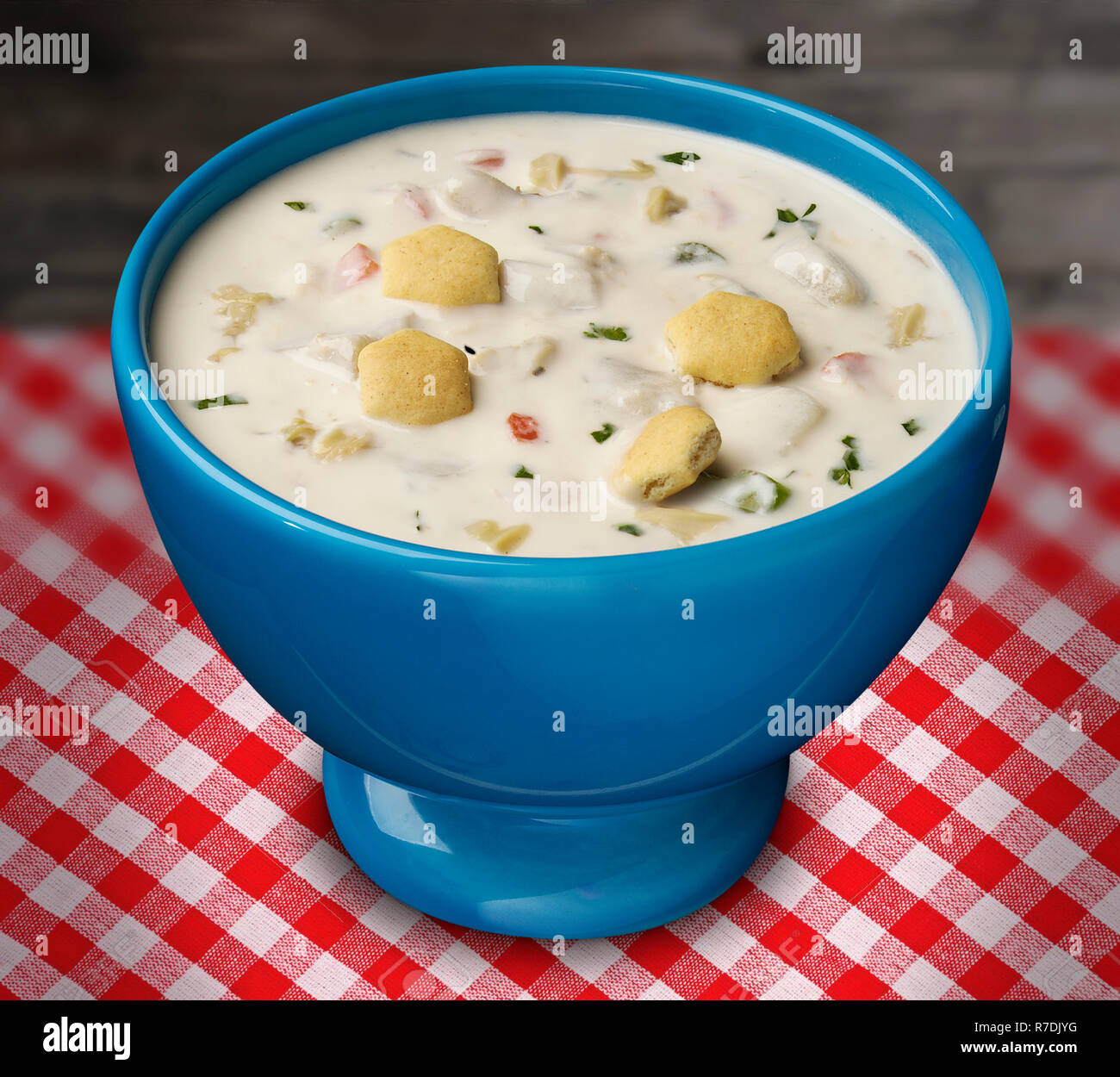 New England Clam Chowder with Oyster Crackers Stock Photo Alamy