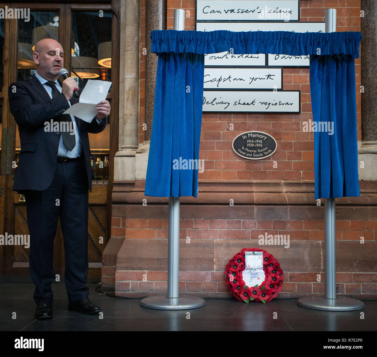 St. Pancras International reveals a permanent war memorial, the first ever in the station, on its 150th anniversary and the centenary of the end of World War I. The memorial is displayed on the station’s Grand Terrace, close to the location of bomb damage from two prominent air raids on the station.    The memorial was unveiled during a special service which included a reading from the station’s 15-year-old Poet Laureate and an exclusive performance from wartime choir the D-Day Darlings.  Featuring: Mick Whelan, Secretary General of the Associated Society of Locomotive Engineers and Firemen Wh Stock Photo