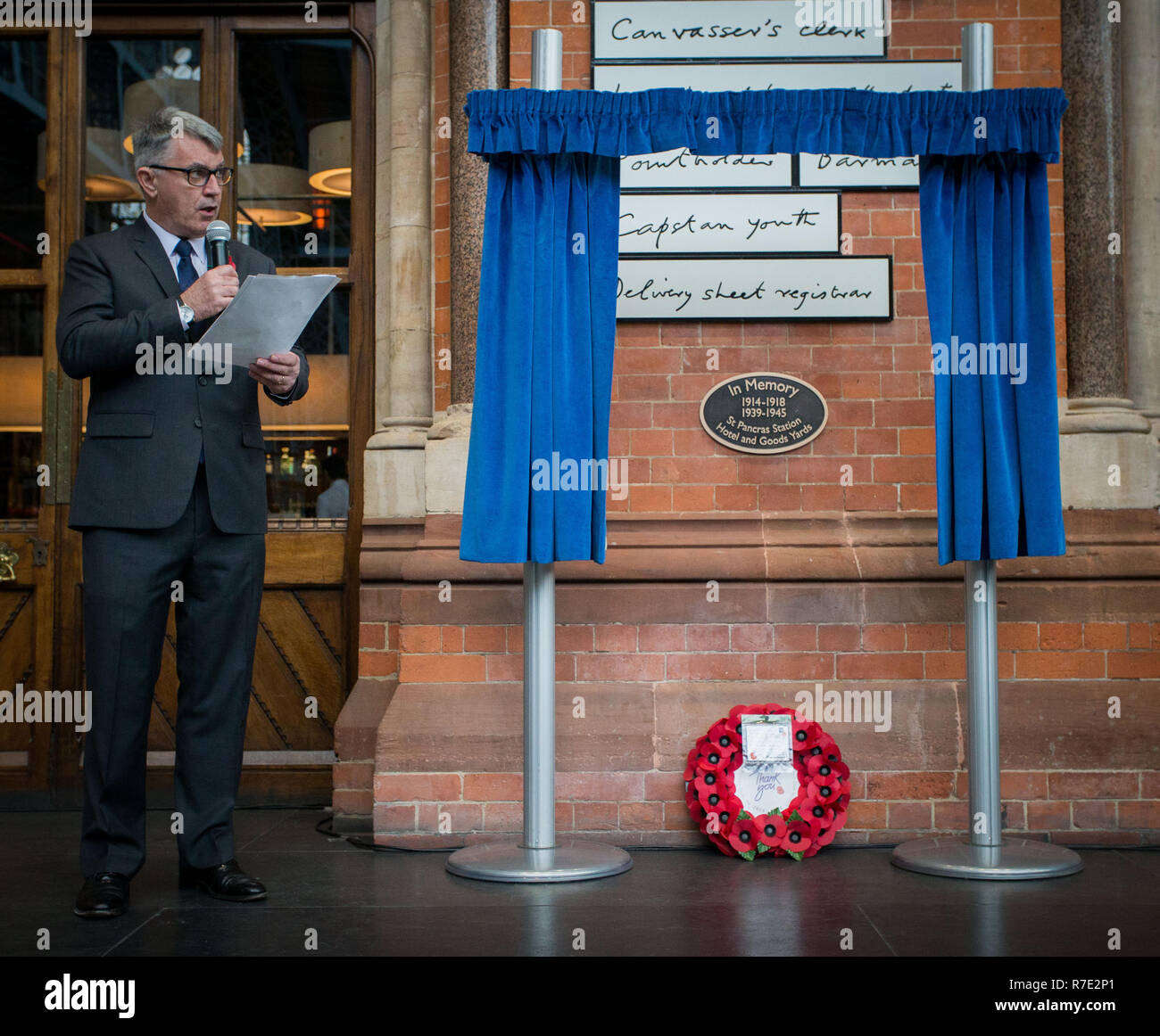 St. Pancras International reveals a permanent war memorial, the first ever in the station, on its 150th anniversary and the centenary of the end of World War I. The memorial is displayed on the station’s Grand Terrace, close to the location of bomb damage from two prominent air raids on the station.    The memorial was unveiled during a special service which included a reading from the station’s 15-year-old Poet Laureate and an exclusive performance from wartime choir the D-Day Darlings.  Featuring: Mick Cash, General Secretary of the National Union of Rail, Maritime and Transport Workers Wher Stock Photo