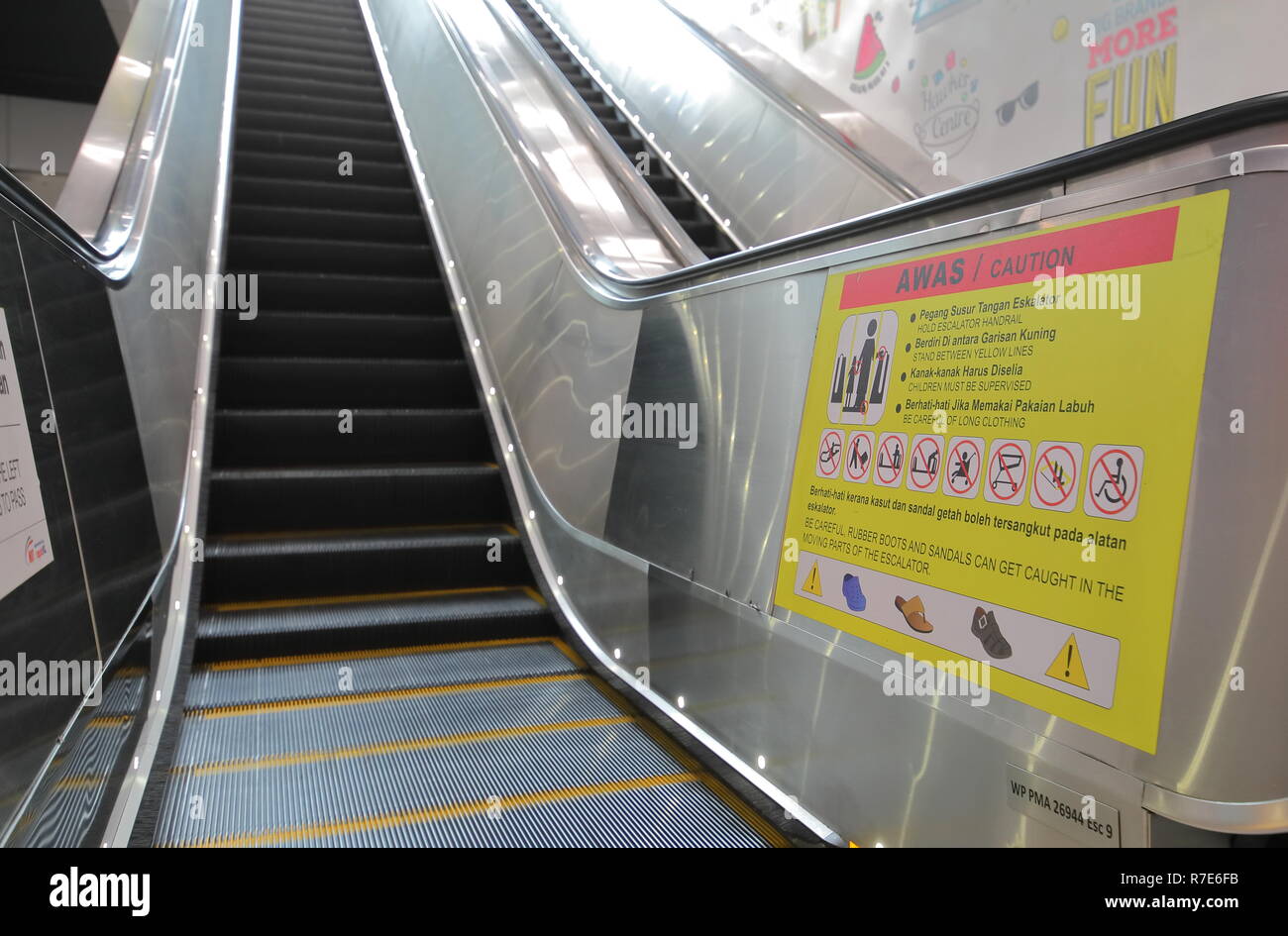 Escalator Warning Sign At Bukit Bintang Mrt Subway Station In Kuala Lumpur Malaysia Stock Photo Alamy<script async src=