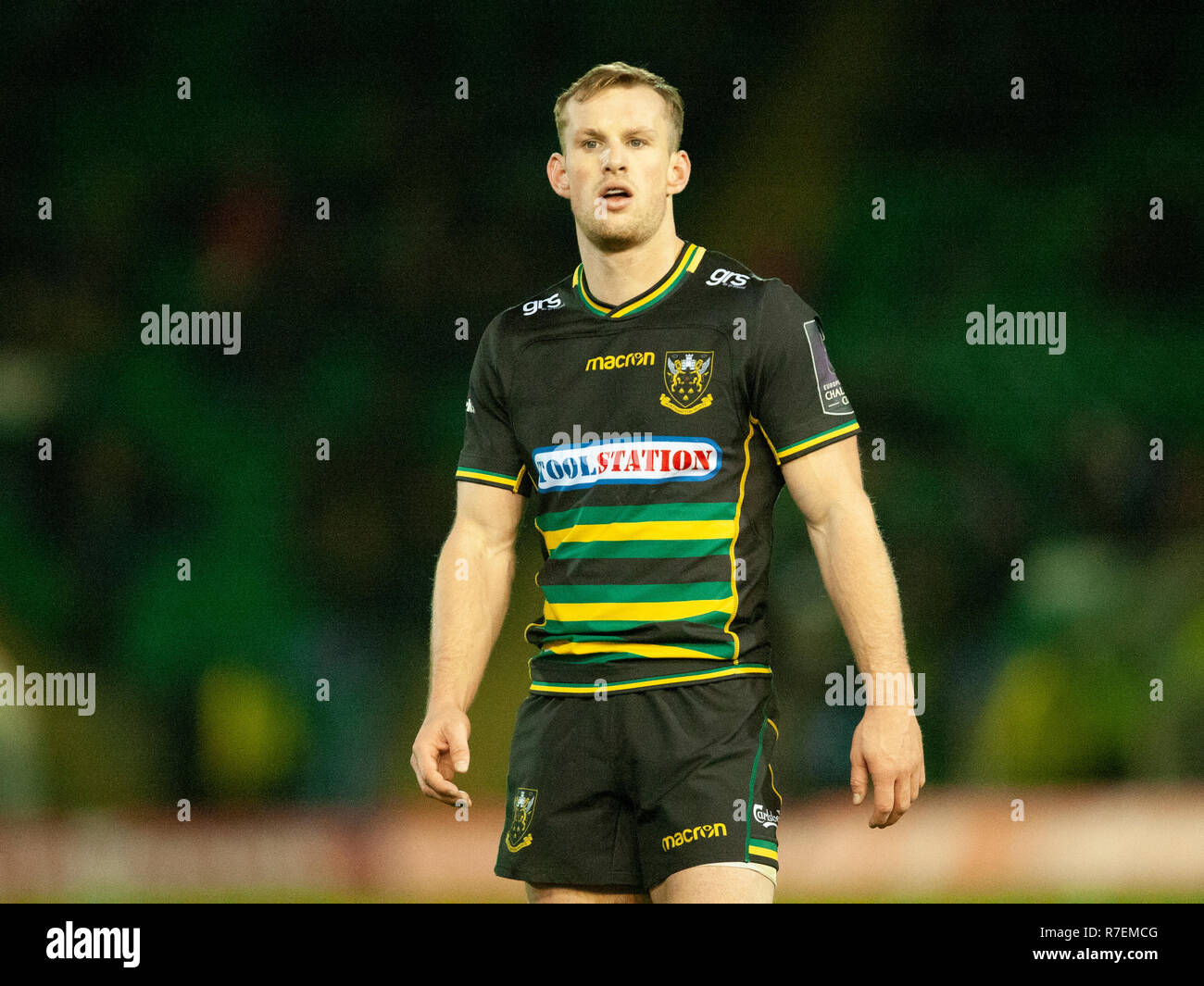 Northampton, UK. 8th December 2018. Rory Hutchinson of Northampton Saints during the European Rugby Challenge Cup match between Northampton Saints and Dragons. Andrew Taylor/Alamy Live News Stock Photo