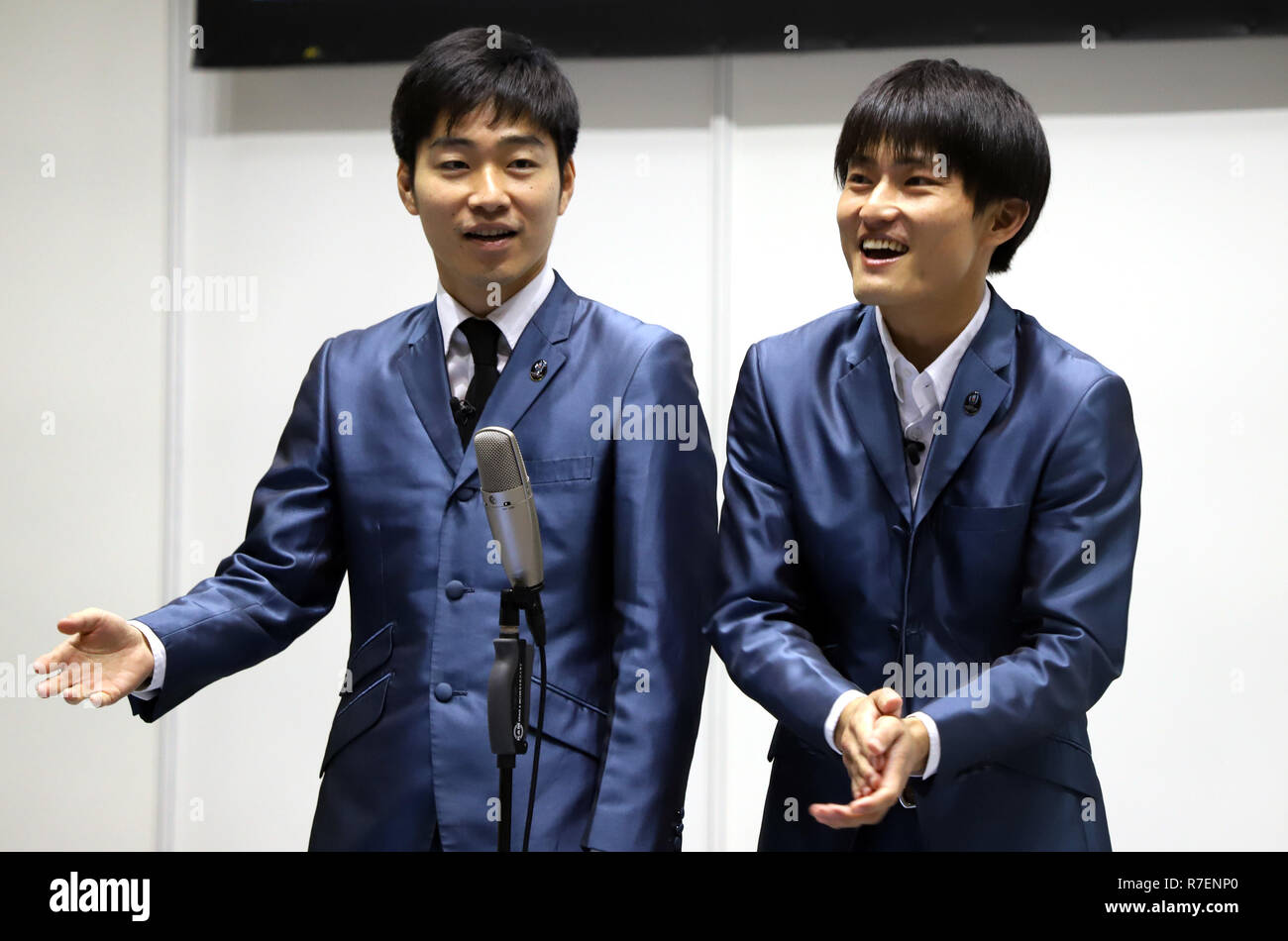 Manzai High Resolution Stock Photography And Images Alamy Manzai High Resolution Stock Photography And Images Alamy