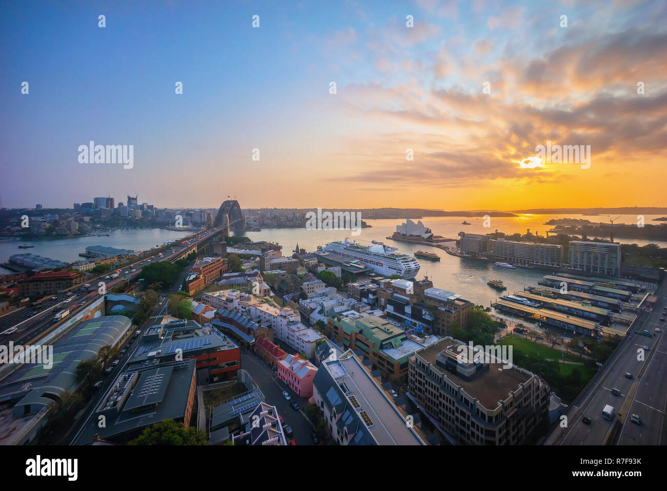 Beautiful Sunrise at Sydney City Skyline Stock Photo Alamy