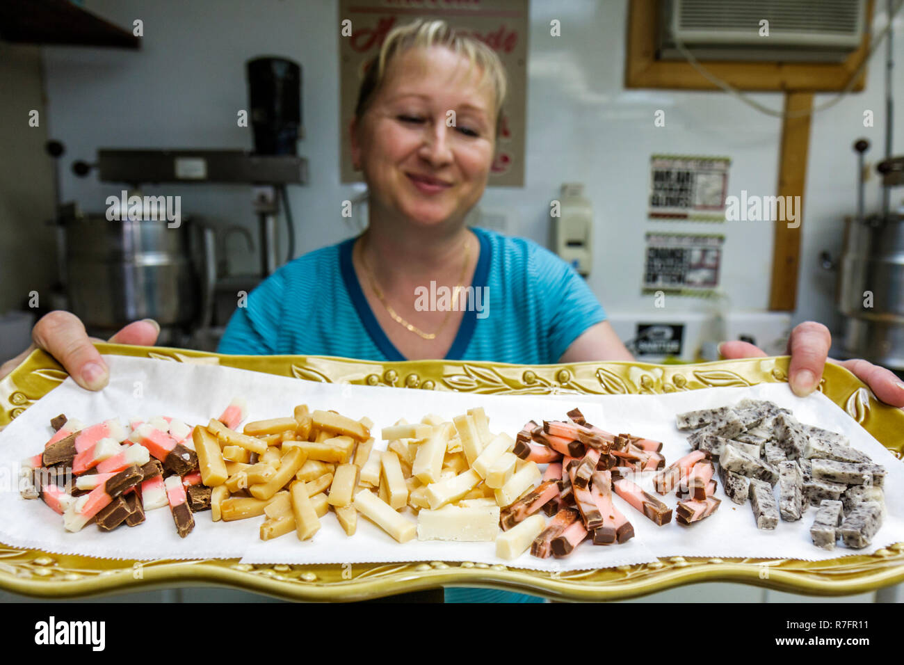 Miami Florida,Davie,Bob Roth's New River water Groves,roadside fruit ...