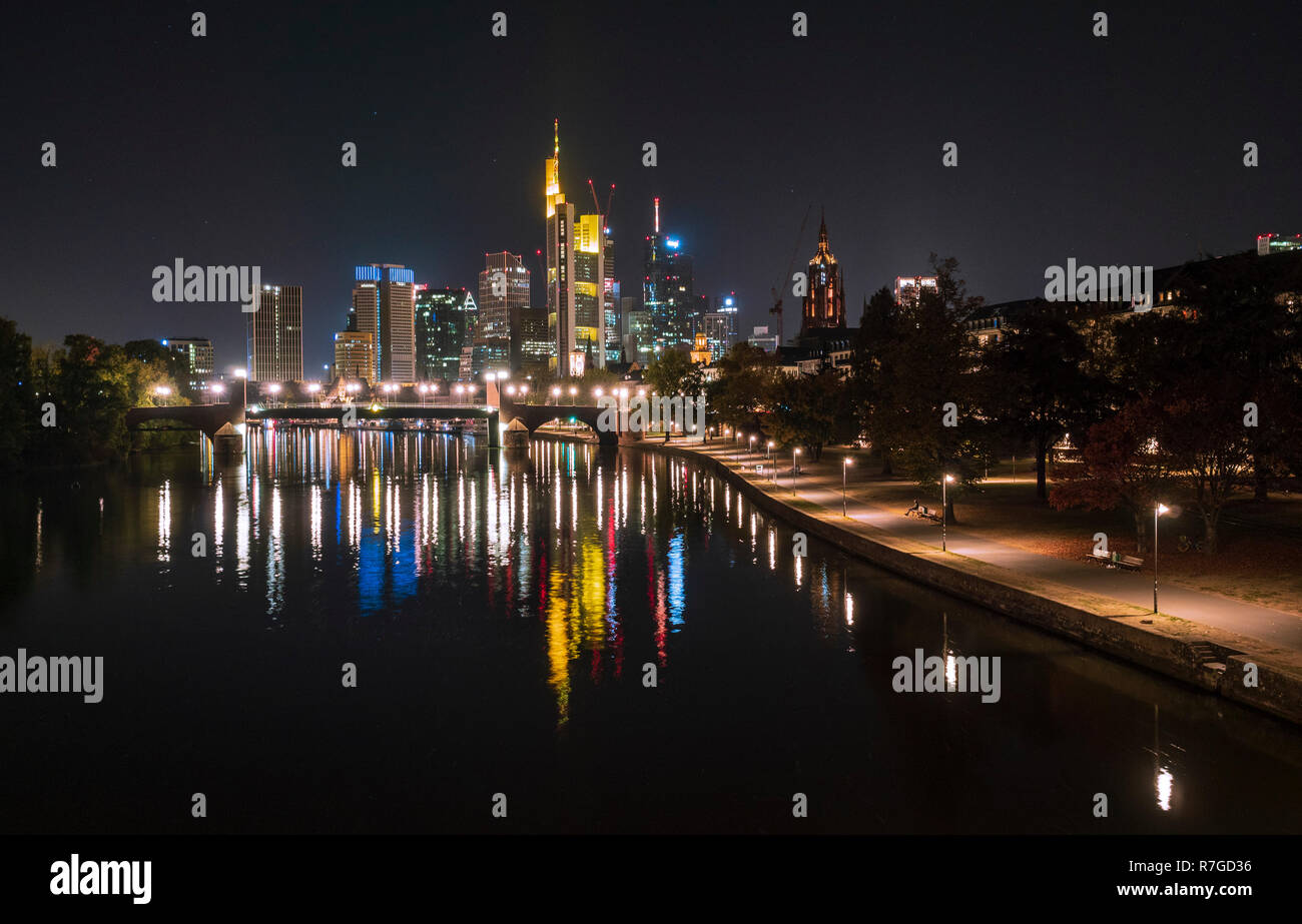 Skyline of Frankfurt am Main at night Stock Photo - Alamy
