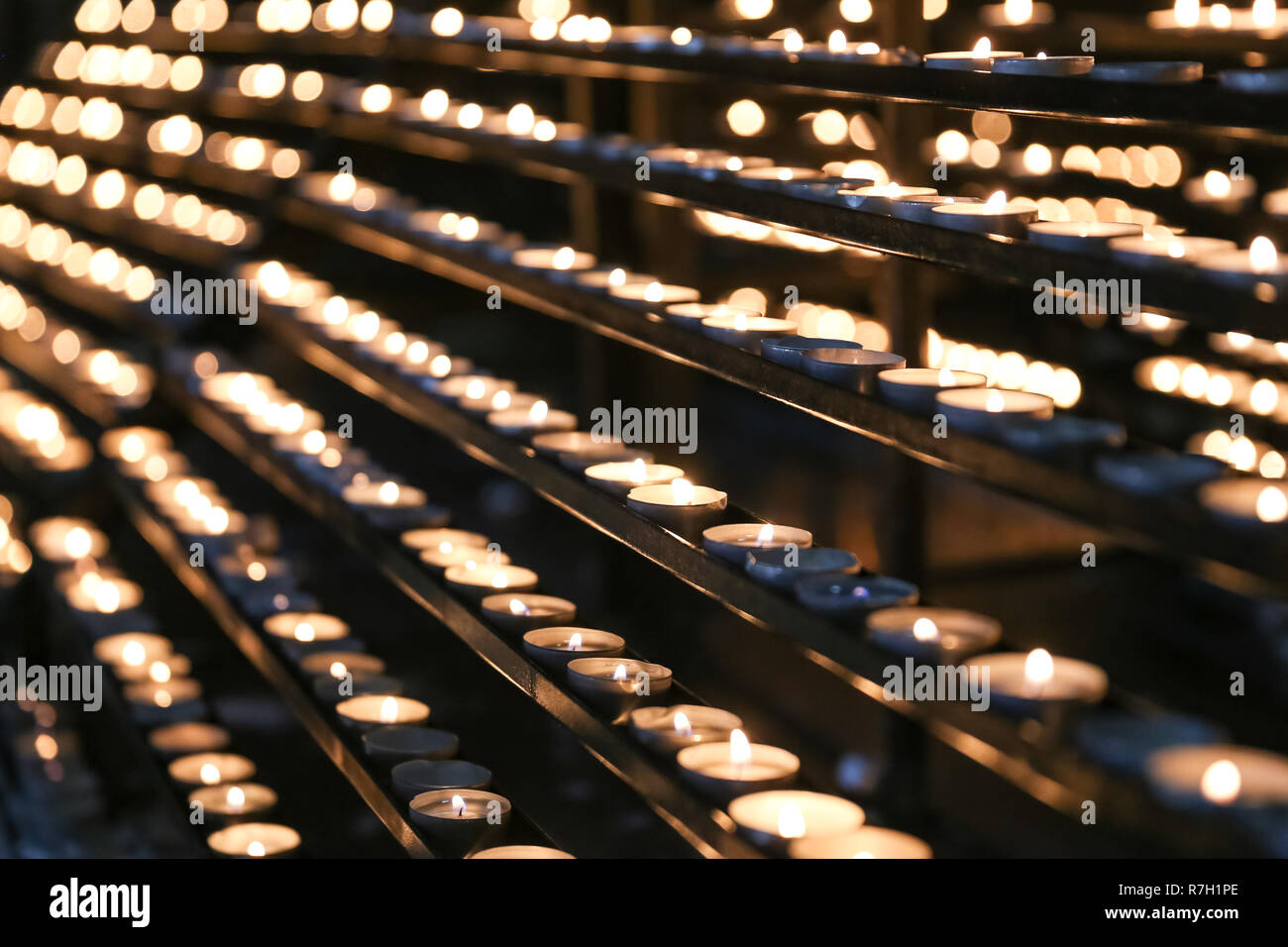 Prayer Candle in a Roman Catholic Church Stock Photo Alamy