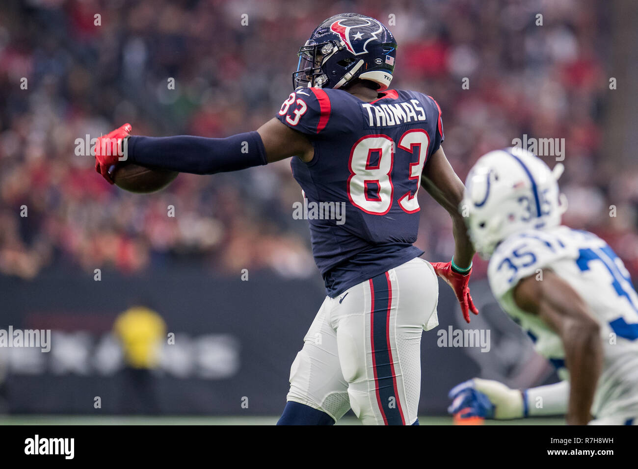 USA. 10th Sep, 2023. September 10, 2023: Jacksonville Jaguars quarterback  Trevor Lawrence (16) signals number one during NFL game against the  Indianapolis Colts in Indianapolis, Indiana. Jacksonville defeated  Indianapolis 31-21. John Mersits/CSM/Sipa