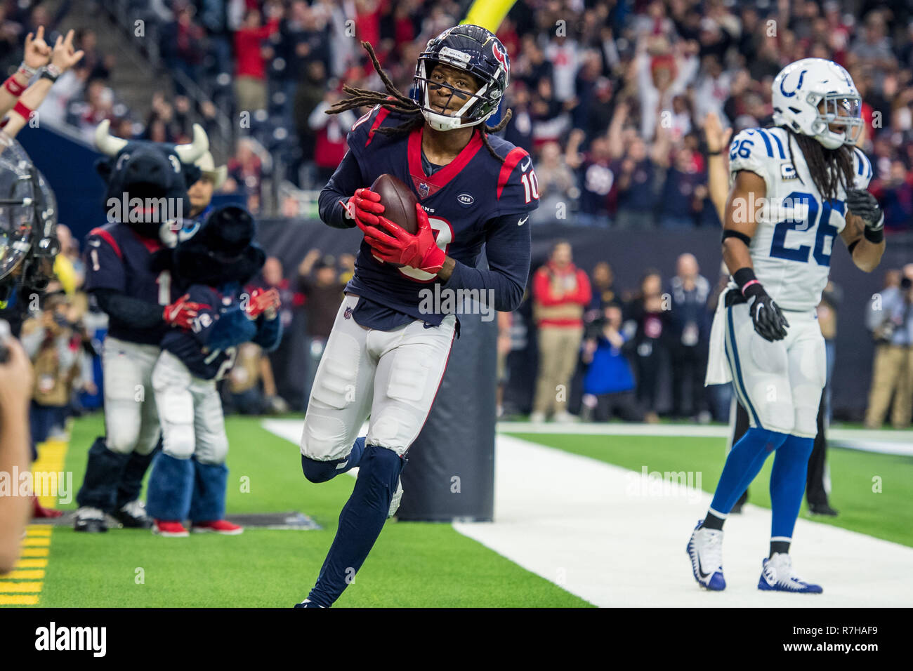 Houston, TX, USA. 9th Dec, 2018. Houston Texans wide receiver DeAndre ...