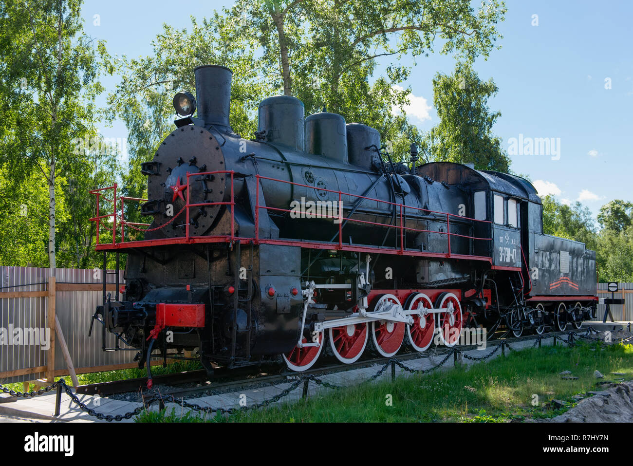 PETROZAVODSK, RUSSIA - JUNE 23, 2018: Locomotive-Monument Er 738-47 built at the Bryansk machine-building plant “Krasny Profintern” in 1935. He himsel Stock Photo