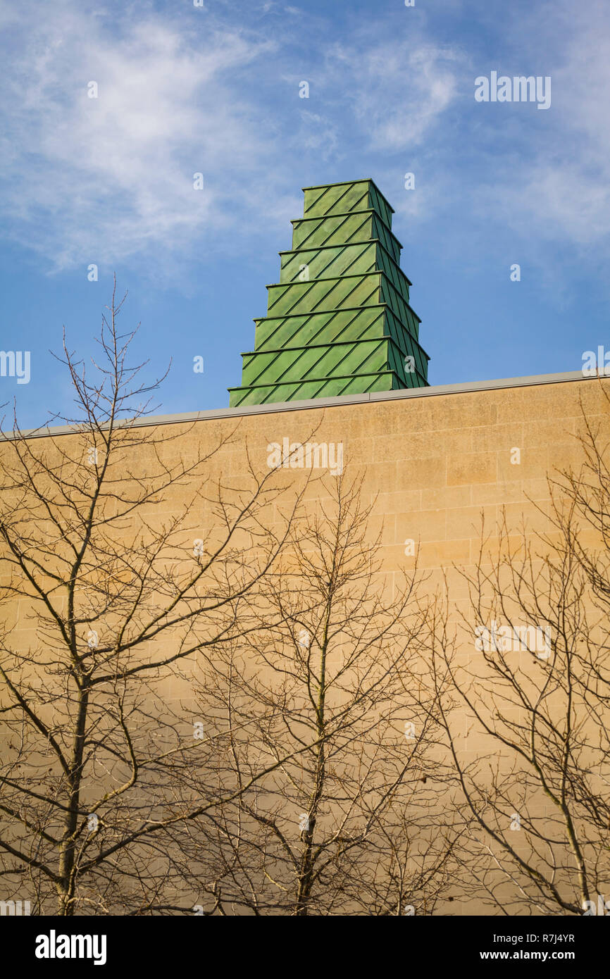 The copper clad Ziggurat or tower of the Said Business School, Oxford. Stock Photo