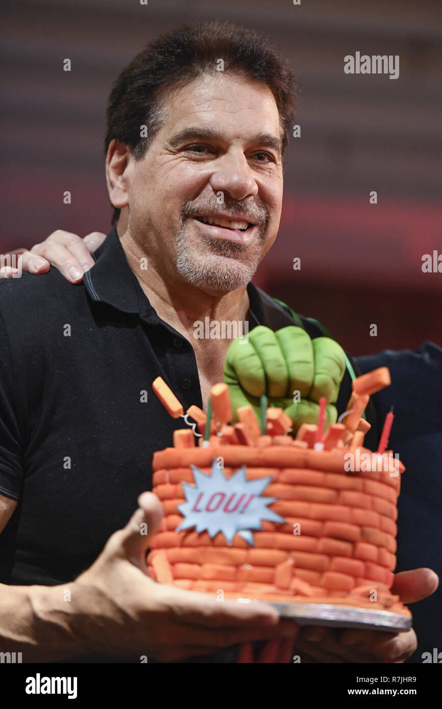 67th birthday hi-res stock photography and images - Alamy