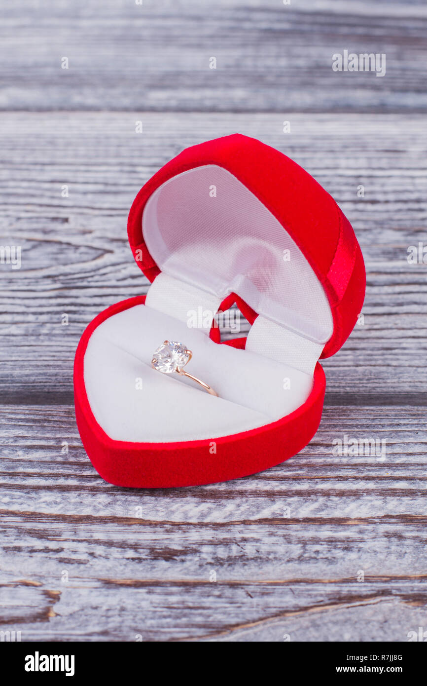Velvet Ring Black Box Engagement Wedding Ring Valentine's Day Jewelry Elegant 
