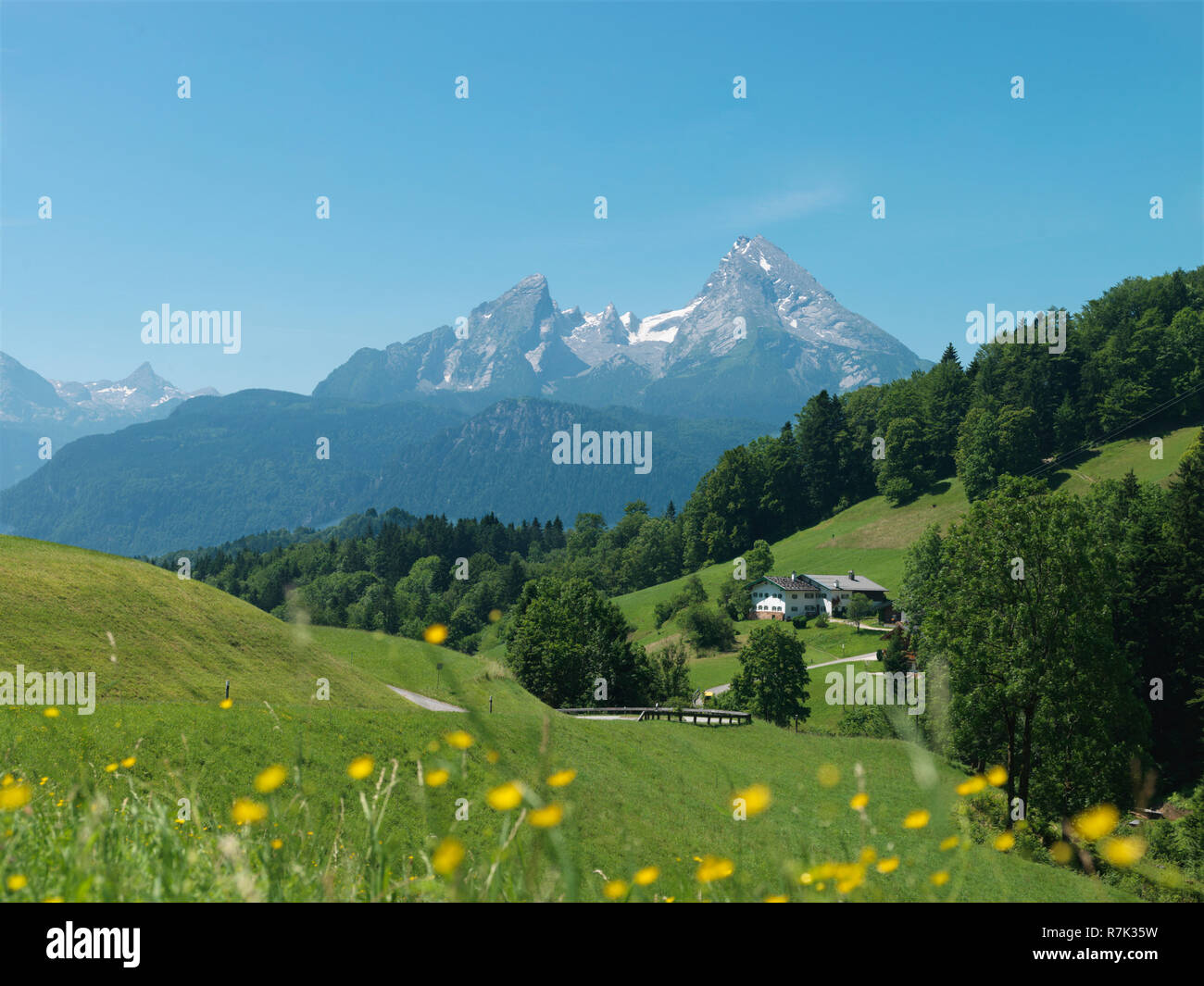 Blick auf den Watzmann, Berchtesgaden, Berchtesgadener Land, Oberbayern, Bayern, Deutschland, Europa |  Mount Watzmann, Berchtesgaden, Berchtesgadener Stock Photo
