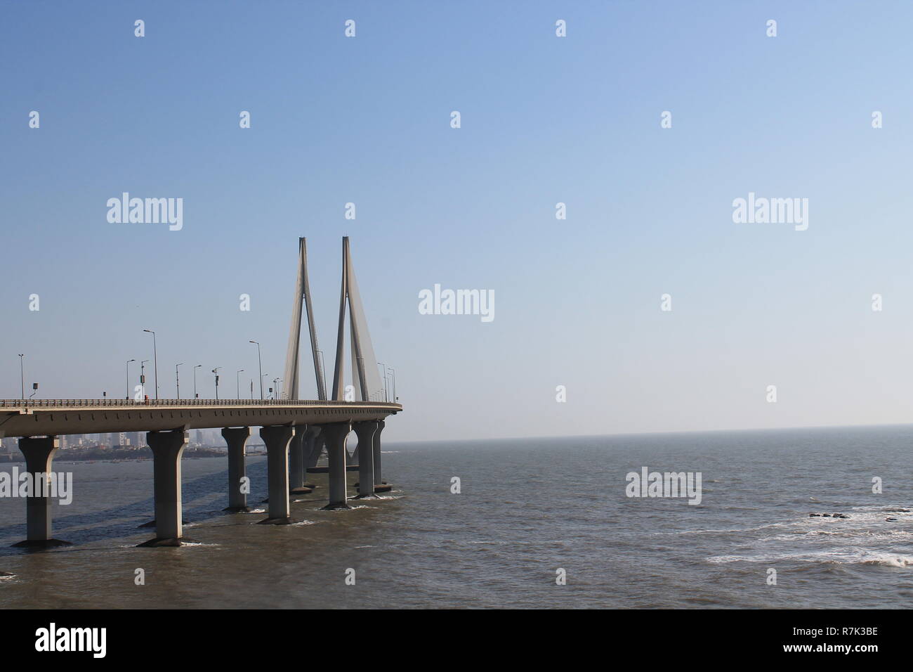 ICONIC MUMBAI SEA LINK BRIDGE Stock Photo - Alamy