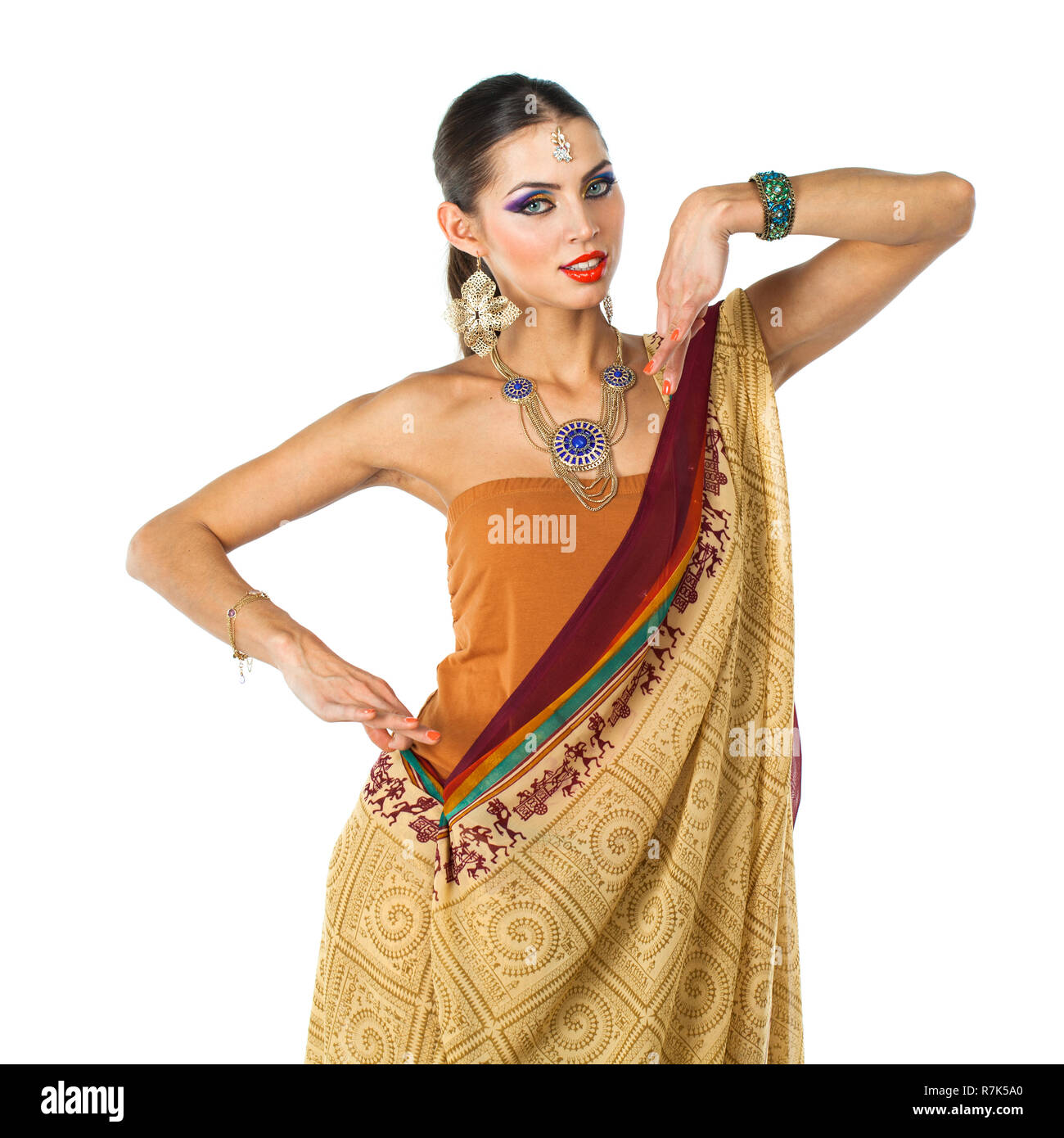 indian sorry dress Sari not Sorry, #redsari #FashionReels #DesiVibes #StyleInspo TrendingNow, Outfit @ommbre_store @tarzbyommbre , saree look, red saree, saree styling, outfit, ethnic fashion, festive wear, glam is known as Pallu The Timeless Appeal of the