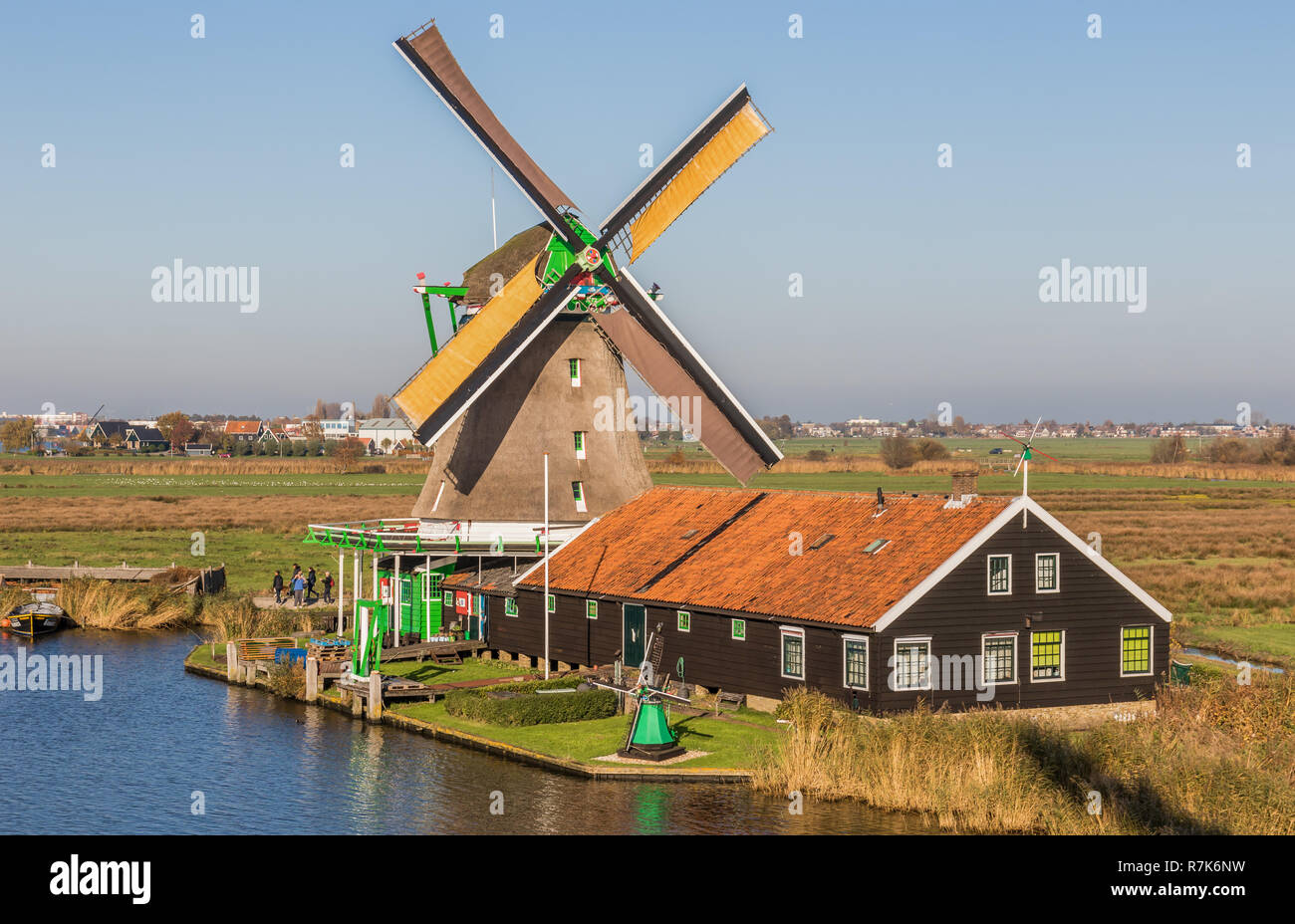 zaanse-schans-netherlands-considered-a-real-open-air-museum-zaanse