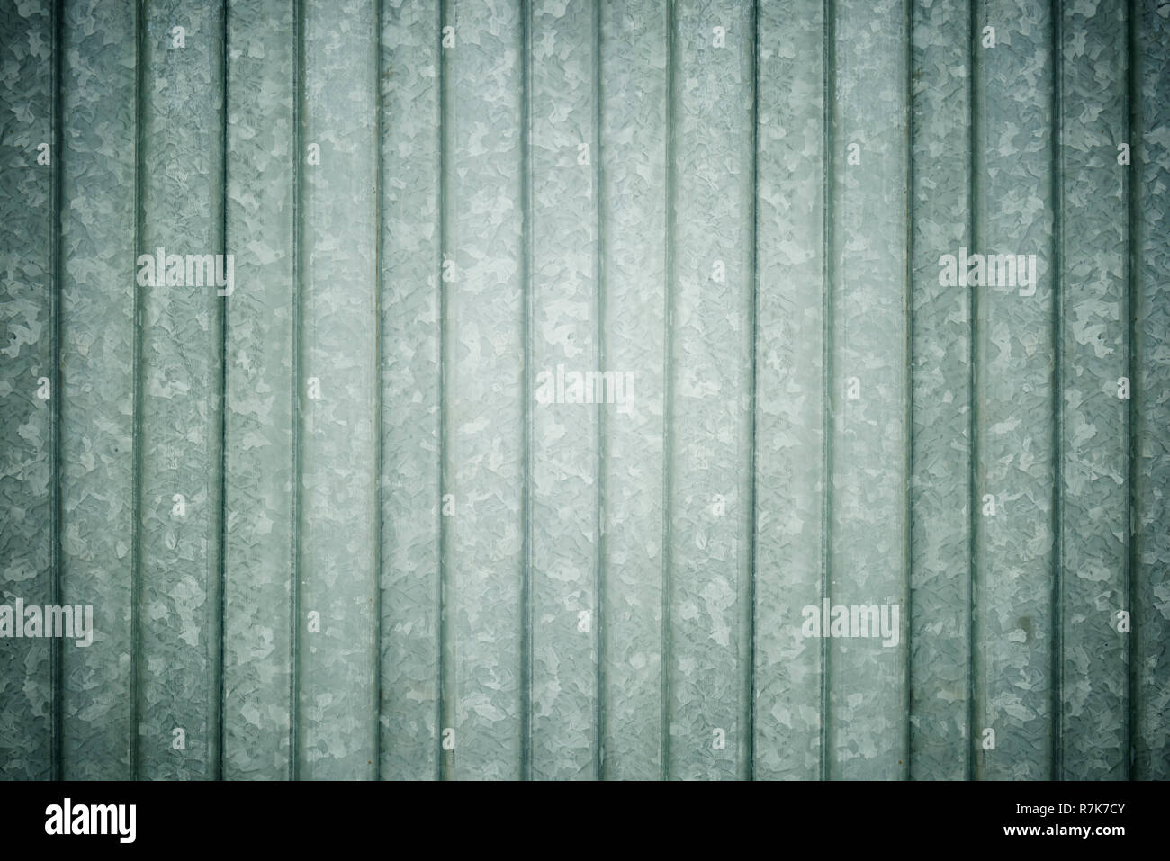 Texture of metal plate fence background Stock Photo - Alamy