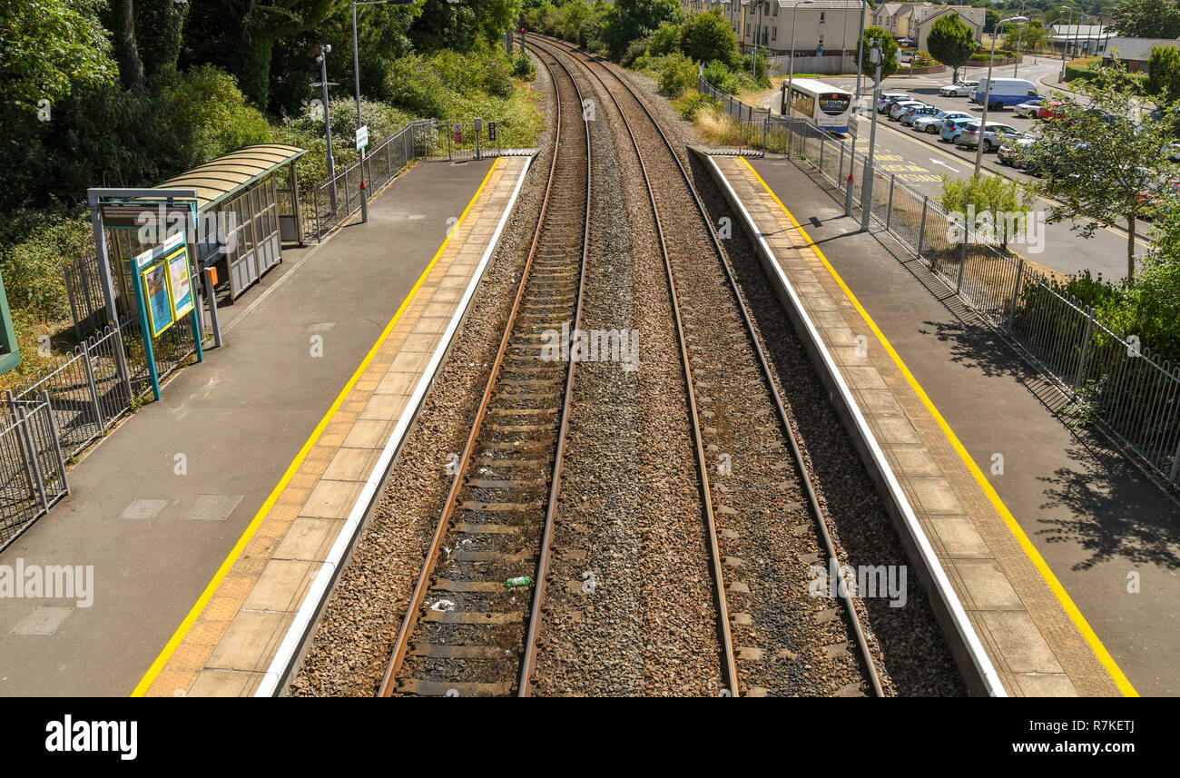 Wide angle view of platforms on Llantwit Major railway station in the Vale of Glamorgan, Wales. Stock Photo