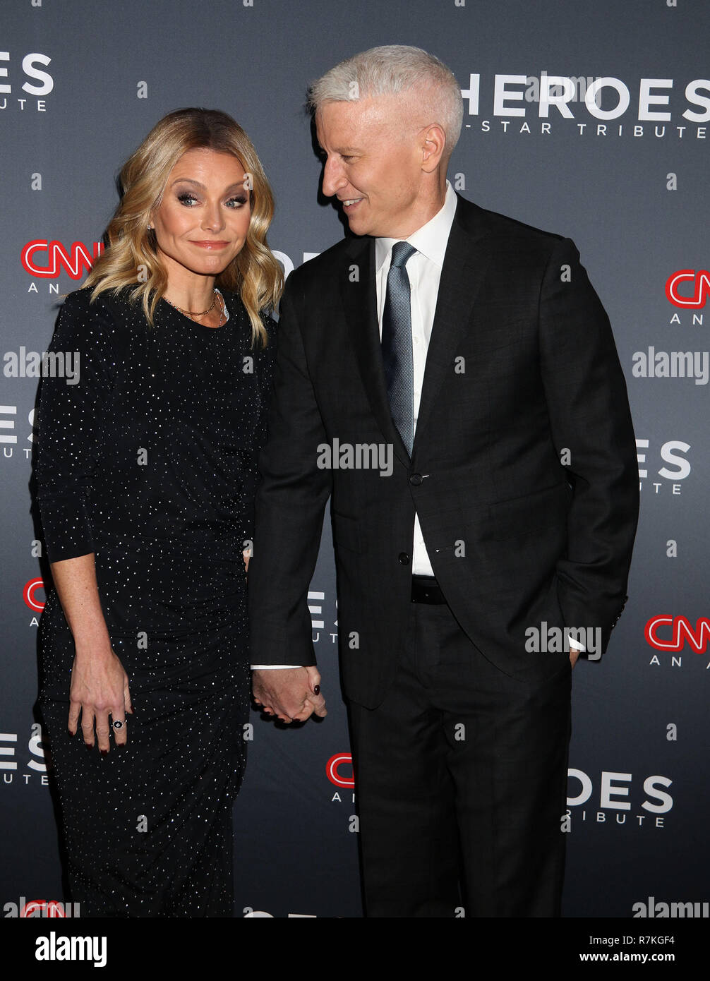 Kelly Ripa Cooper New York City, New York, USA. 9th Dec, 2018. KELLY RIPA and ANDERSON ...