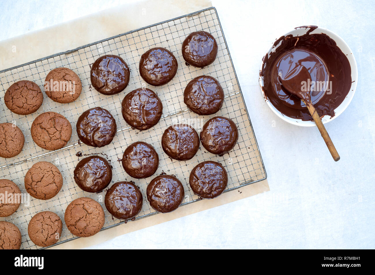 Featured image of post Simple Way to Dark Chocolate And Stem Ginger Biscuits Recipe