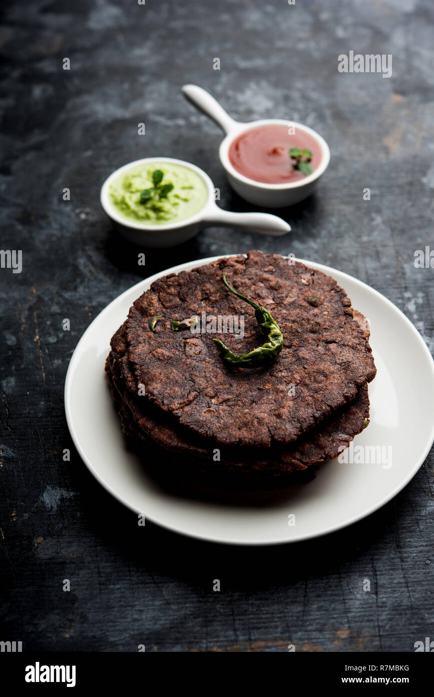 Ragi roti or flat Bread made using finger millet is a healthy and tasty ...