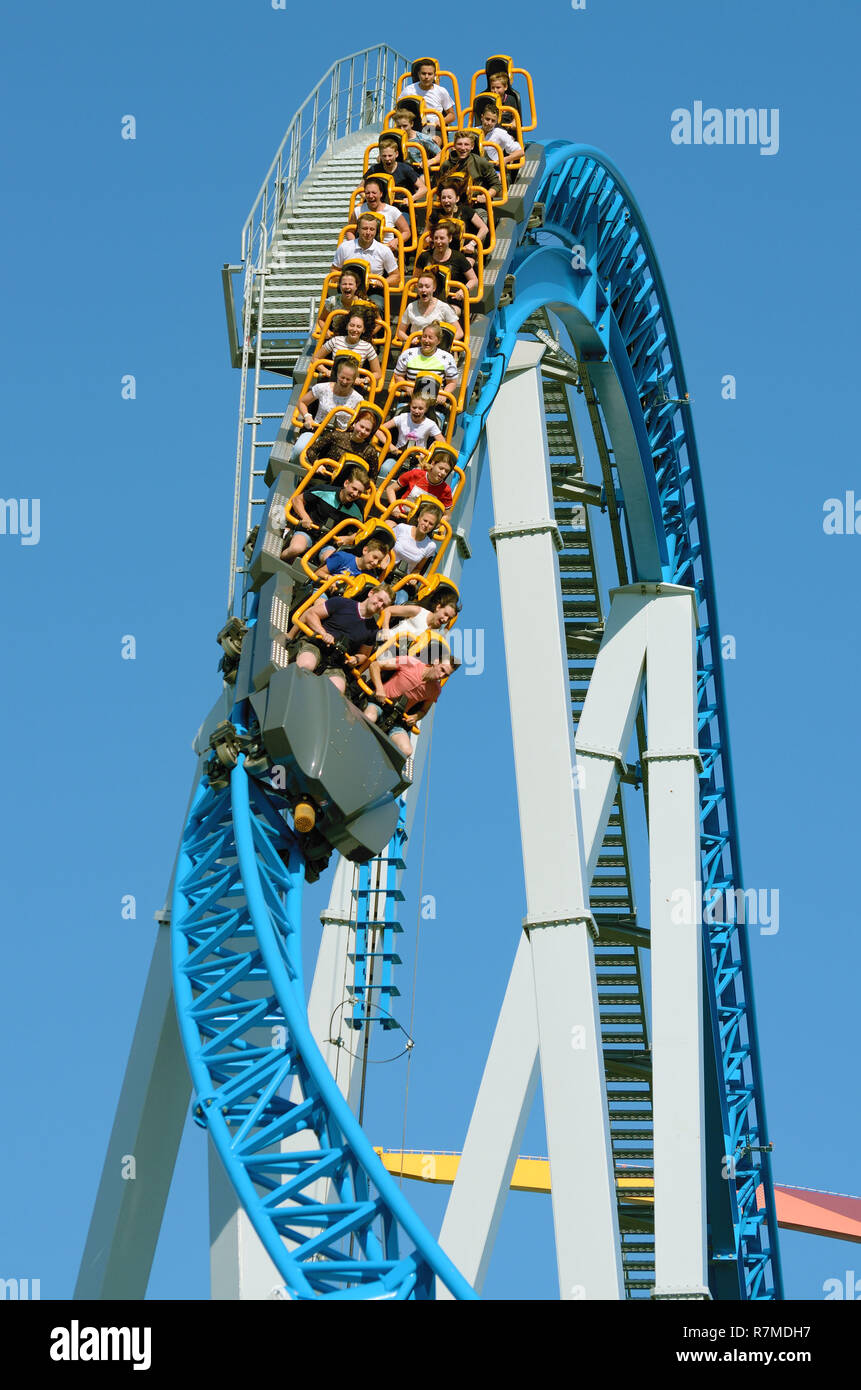 Extreme roller coaster hi-res stock photography and images - Page 13 - Alamy