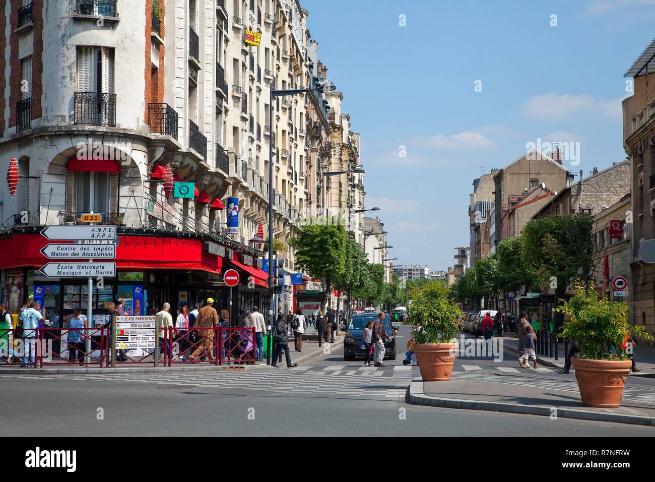 France, Seine Saint Denis, Montreuil, Boulevard Rouget de Lisle Stock