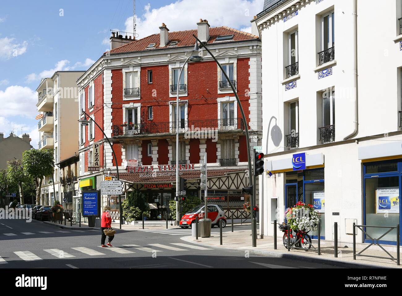 Perreux Sur Marne Stock Photos & Perreux Sur Marne Stock Images Alamy