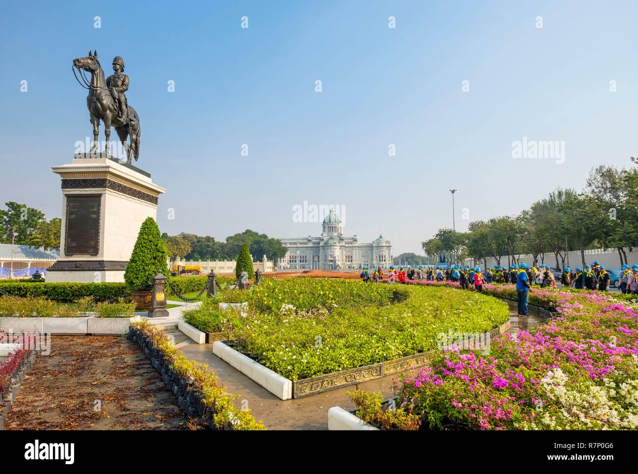 Thailand, Bangkok, Dusit district, King Rama V statue in front of Ananta Samakhom Throne Hall within Dusit Palace Stock Photo