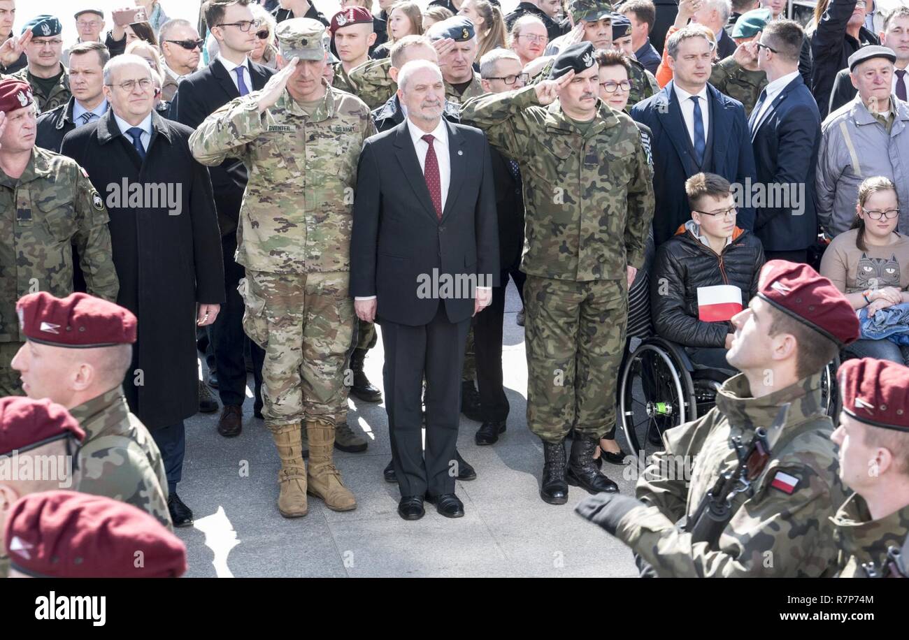U.S. Army Lt. Col. Steven Gventer, commander of Battle Group Poland
