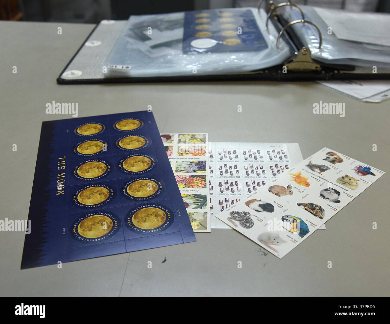 Usps families hires stock photography and images Alamy