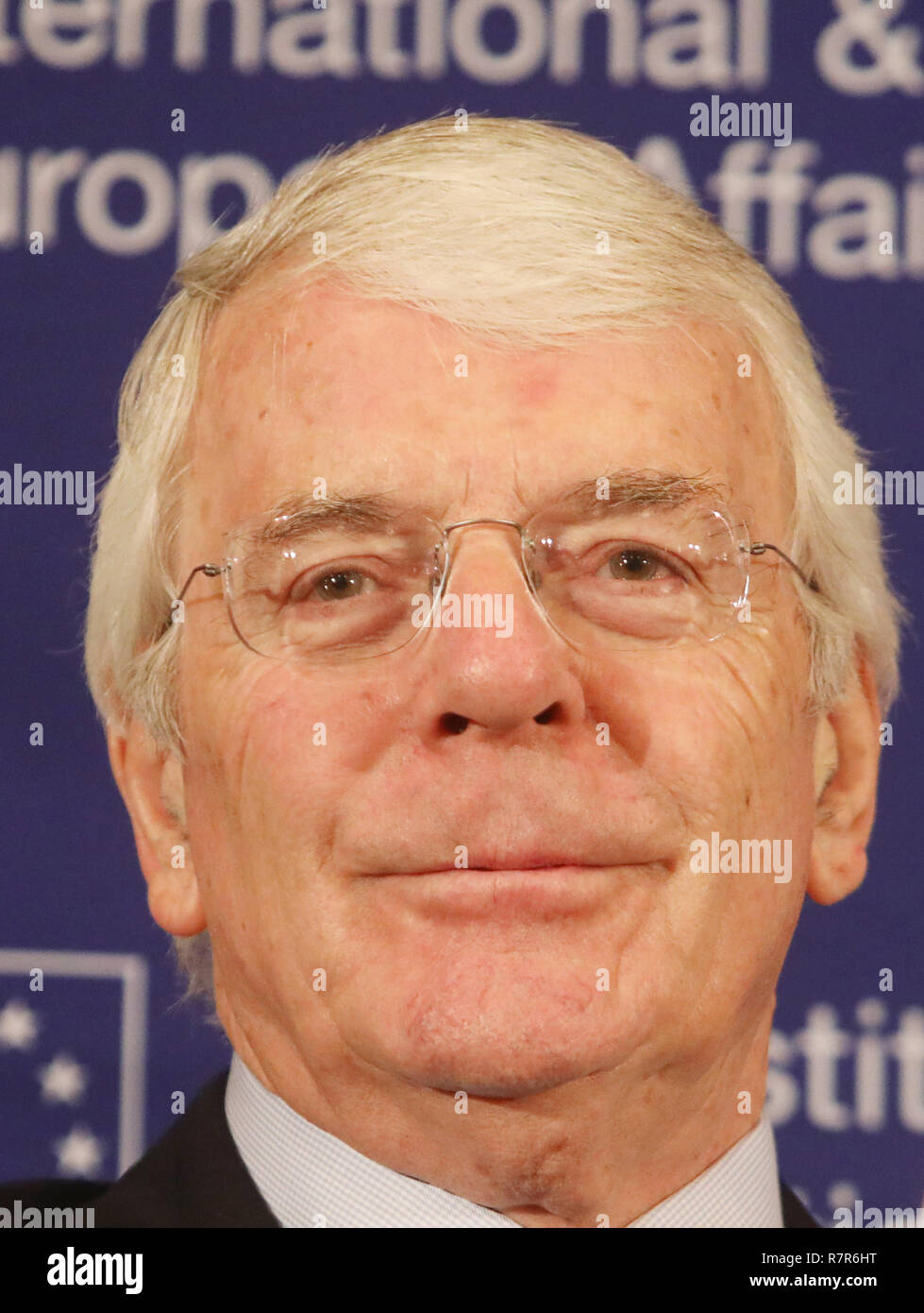 11/12/2018 John Major In Dublin. The Rt Hon Sir John Major KG CH, former Prime Minister of the United Kingdom 1990-1997 speaking at a keynote address, entitled The United Kingdom and Ireland in a New World, marking the 25th Anniversary of the Downing Street Declaration. He was also speaking about the Brexit crisis. During his speech he called for the British Government to revoke Article 50 with immediate effect. Photo: Leah Farrell/RollingNews.ie Stock Photo